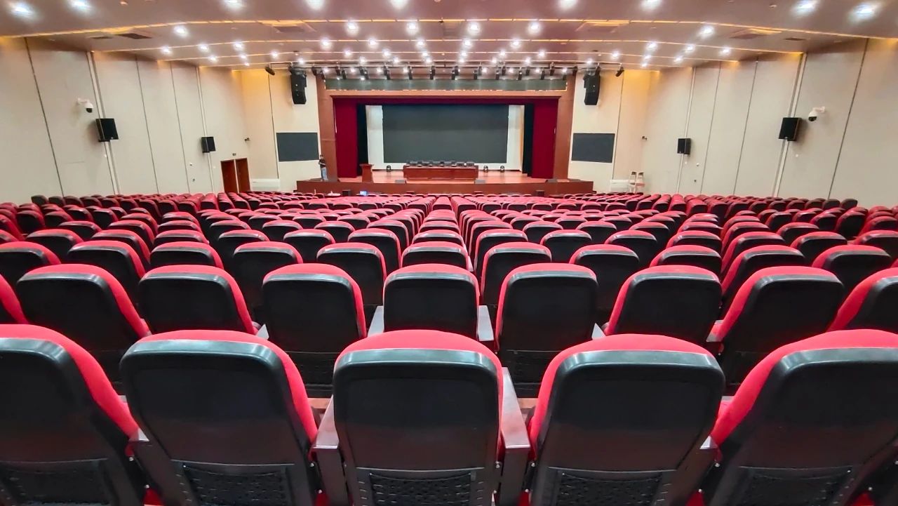 恒峰g22会议扩声系统工程产品服务于六安市某学校！